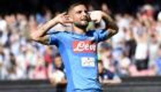 قائد نابولي: ميسي لا يقارن بمارادونا 