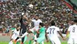 الدوري العراقي يتحدى "كورونا" بالحضور الجماهيري