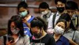 1400 دولار.. الصين تواجه انتشار "كورونا" بالمكافآت المالية