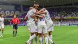 النصر يباغت الوحدة.. والعين يعزز وصافته بالدوري الإماراتي