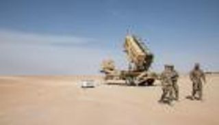 صحيفة أمريكية: واشنطن تعزز قواتها بالسعودية لردع إيران