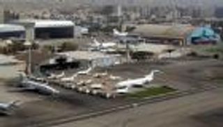 حصار طهران يشتد.. باكستان تعلق الرحلات الجوية مع إيران خشية كورونا