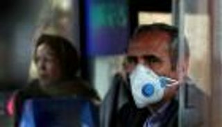 22 وفاة و141 إصابة بـ"كورونا" في إيران