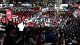 "هلع كورونا" يخيم على معرض جنيف للسيارات