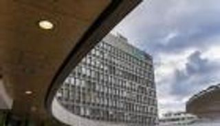 سويسرا تعلق الفعاليات الكبرى لمكافحة انتشار كورونا