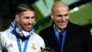 راموس مدافعا عن زيدان: المدرب الأمثل لريال مدريد