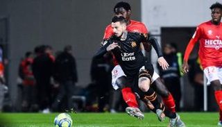 بينيديتو خلال اللقاء