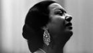 صحيفة بريطانية تحتفي بأم كلثوم: صوت عربي يتخطى الزمن