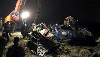 حادث القطار في باكستان 