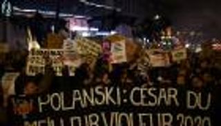 غضب من فوز مخرج متهم بالاغتصاب بجائزة "أوسكار الفرنسية" 