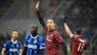 كورونا ينحاز ليوفنتوس ونابولي ضد قطبي ميلانو في الكأس