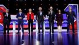 المدير السابق لحملة ترامب على خطاه في نعت بايدن وساندرز 