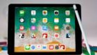 أبل تعتزم طرح لوحة مفاتيح لـ"آيباد"