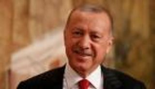 "لماذا تضحك يا أردوغان؟".. غضب على مقتل الأتراك في إدلب