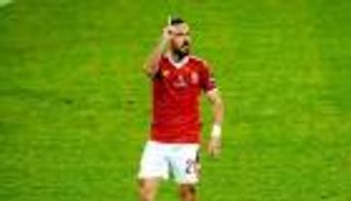 الأهلي المصري يأمل في لحاق علي معلول بموقعة صنداونز