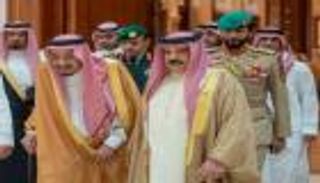 البحرين تؤكد دعم إجراءات السعودية لمنع انتشار كورونا