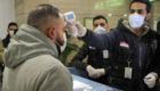 بعد الإصابة الثانية بكورونا.. وضع 1500 عامل بشركة مصرية في الحجر الصحي