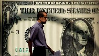 الدولار يعاود رحلة الصعود أمام الجنيه المصري