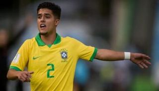 يان كوتو لاعب مانشستر سيتي الجديد