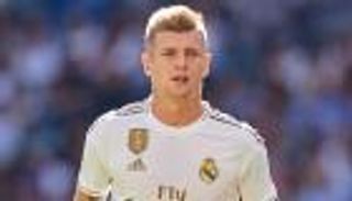 كروس يتفاعل مع إشادة لاعب الزمالك