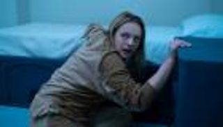 فيلم "الرجل الخفي" يقتحم إيرادات السينما الأمريكية