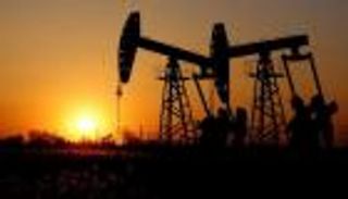 التحفيز وآمال أوبك+ يقودان النفط للارتفاع أكثر من 4%