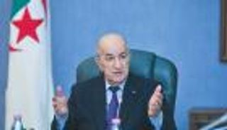 إقالة مدير ديوان الرئاسة الجزائرية بعد شهرين من تعيينه