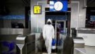 الصين تعتزم إجلاء رعاياها من إيران خشية "كورونا"