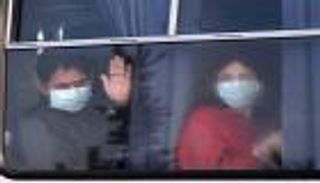 رئيس الحكومة اليمنية: إجلاء طلابنا من الصين موقف أصيل للأشقاء بالإمارات