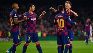 راكيتيتش ولاعبو برشلونة