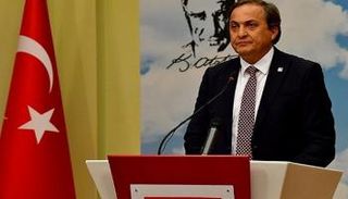 سيد طورون نائب زعيم حزب الشعب الجمهوري المعارض في تركيا