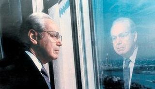 الأمين العام الأسبق للأمم المتحدة خافيير دي كوييار