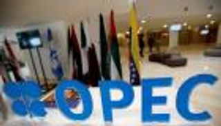 "أوبك" تخفض إنتاج النفط 1.5 مليون برميل وسط تفشي كورونا
