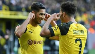 حكيمي وسانشو 