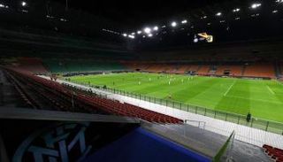 ملعب سان سيرو