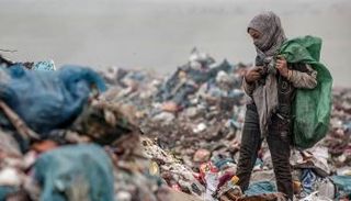 الأطفال العاملون الأكثر عرضة للإصابة بكورونا في إيران