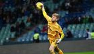 فيديو.. حارس أرسنال يرتكب خطأ قاتلا في الدوري الروسي