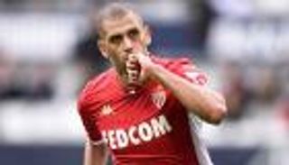 سليماني يزيد الغموض حول مستقبله