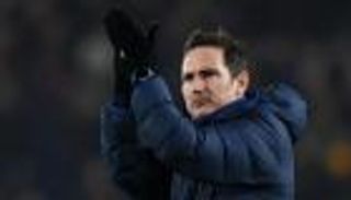 إنفوجراف.. روح "الهداف التاريخي" تلهم لامبارد أمام أستاذه