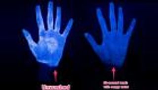 حرب الجراثيم.. صور تكشف أهمية غسل اليدين لمدة 30 ثانية لمواجهة كورونا