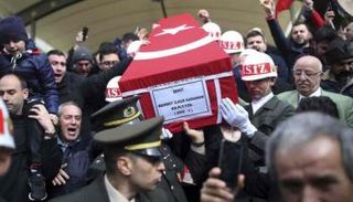 جنازة أحد الجنود الأتراك الذين قتلوا في ليبيا - أرشيفية