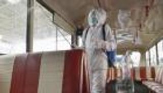 فرنسا وألمانيا تغلقان بعثتيهما في بلد "معزول" خشية كورونا