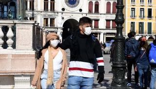 بريطانيا تسجل 64 حالة جديدة بفيروس كورونا