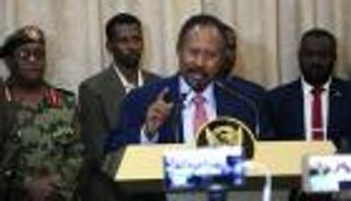 أول تعليق لحمدوك بعد نجاته من محاولة اغتيال