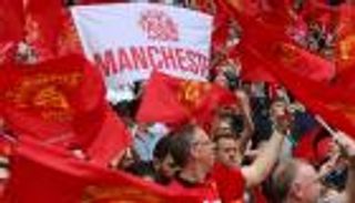 "الجماهير الواقفة" سلاح جديد لمانشستر يونايتد