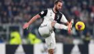 3 مرشحين لخلافة هيجوايين في يوفنتوس