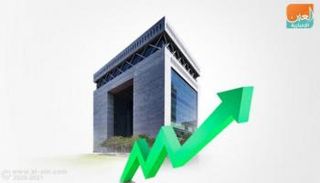 بنوك الإمارات تواصل وتيرة النمو