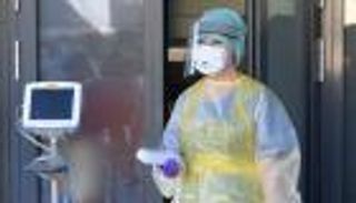 السعودية تسجل 5 إصابات بكورونا