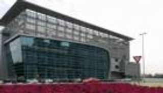 2.19 مليار درهم إيرادات إمباور الإماراتية في 2019