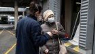 كورونا يحرم مادونا من حفلات باريس